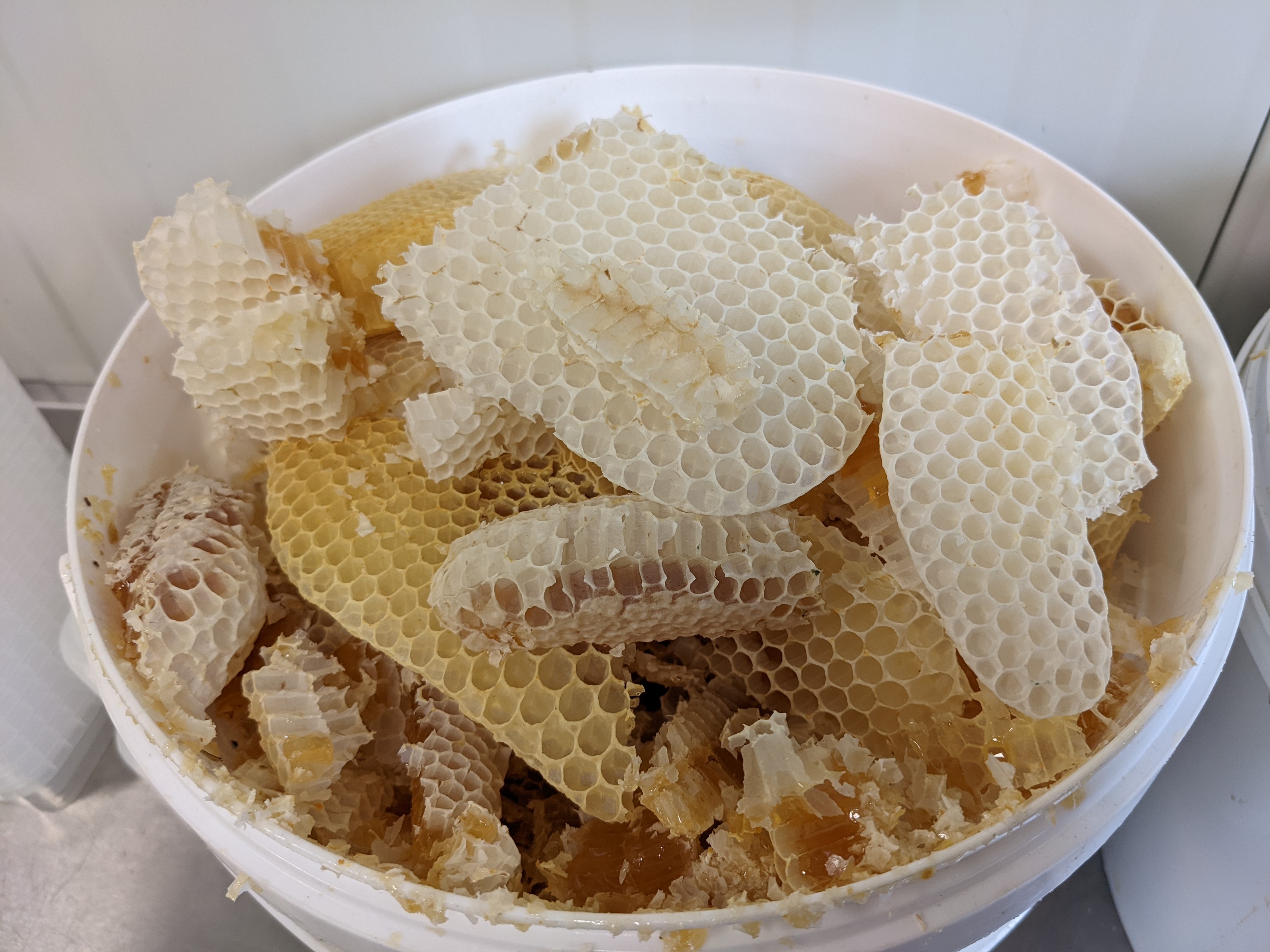 hoe wordt bijenwas gemaakt?